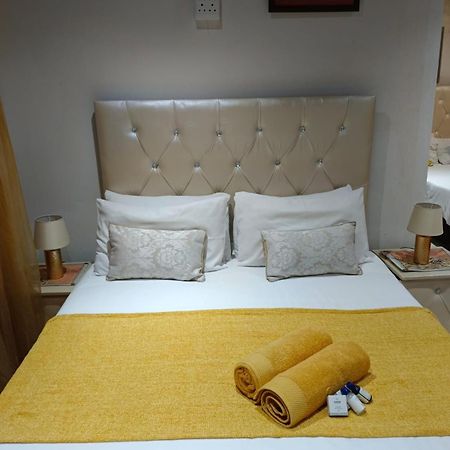 Guest Lodge On The Edge Stormsrivier Ngoại thất bức ảnh