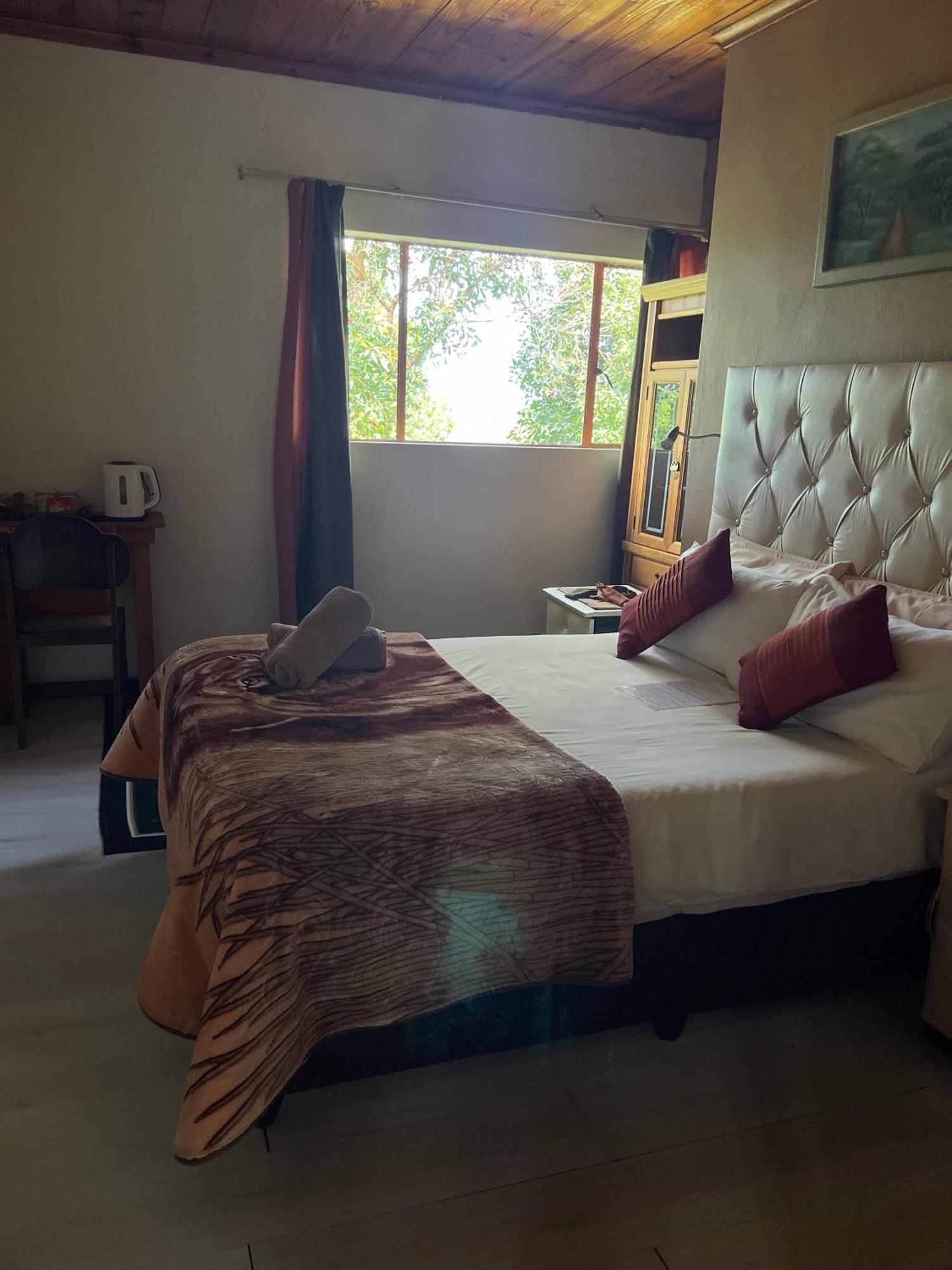 Guest Lodge On The Edge Stormsrivier Ngoại thất bức ảnh